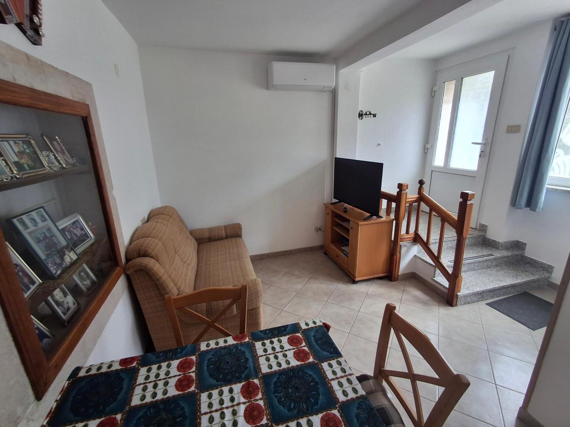 Apartment Elda *