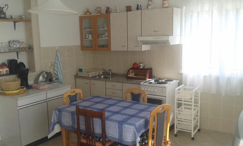 Elda Apartment *