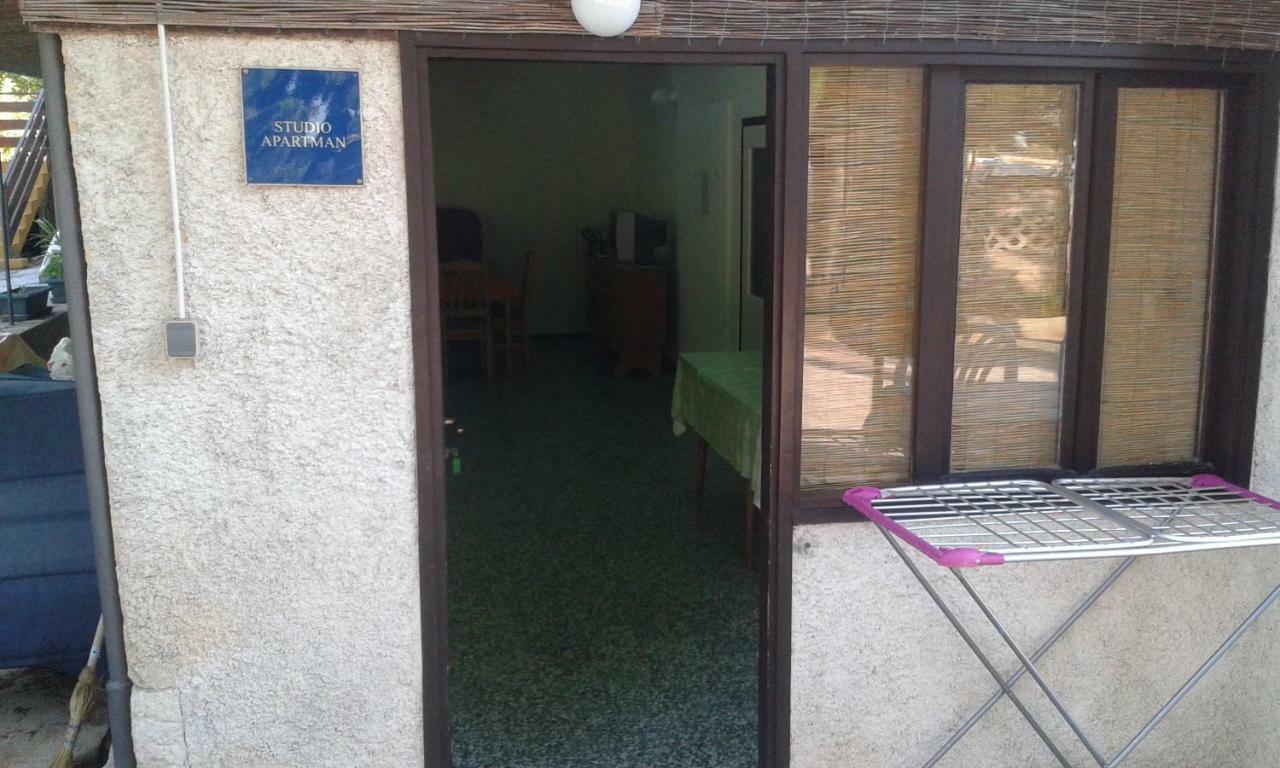 Elda Apartment